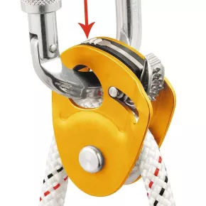 Progress capture pulley MICRO TRAXION by Petzl®